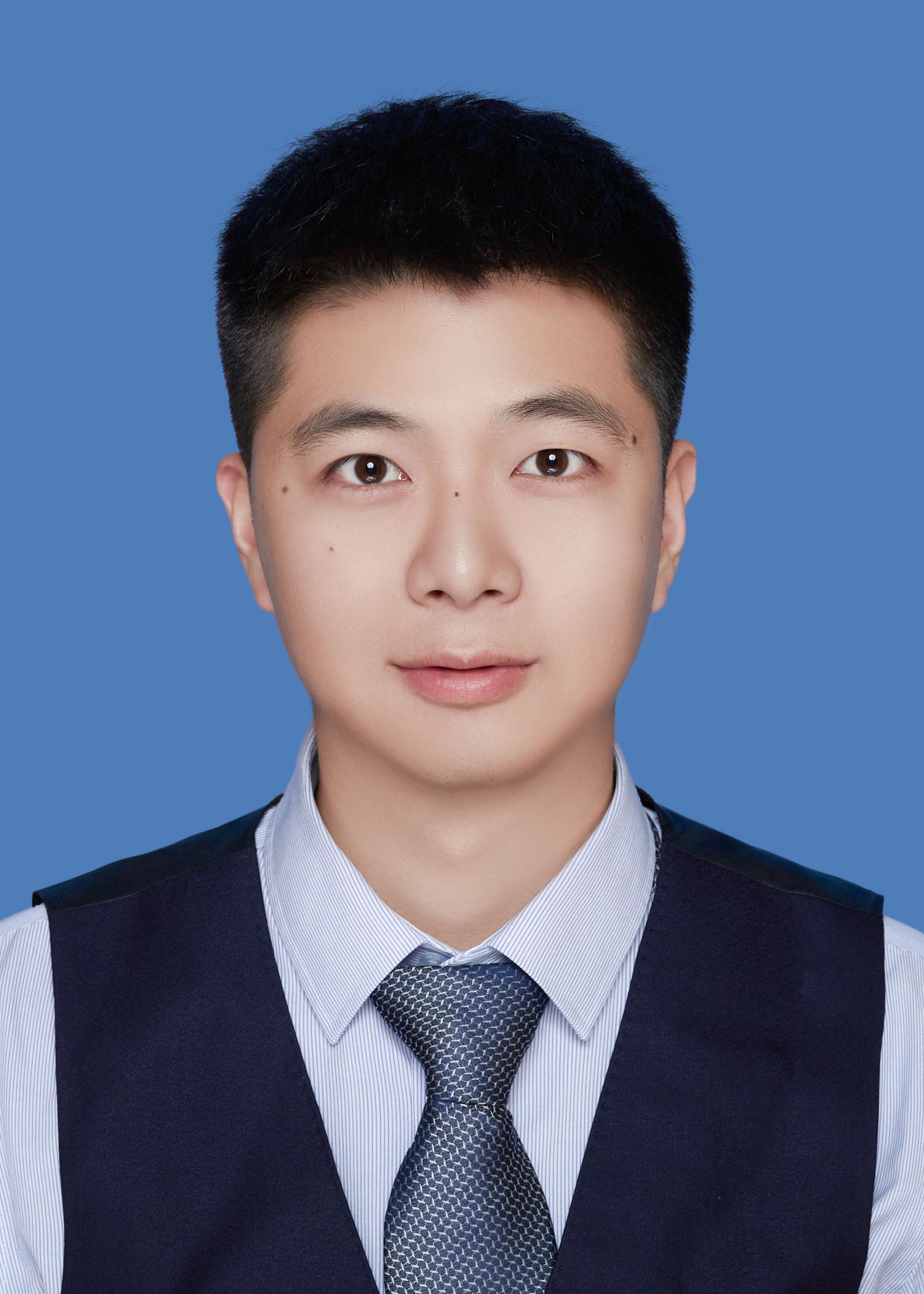 陈俊男
