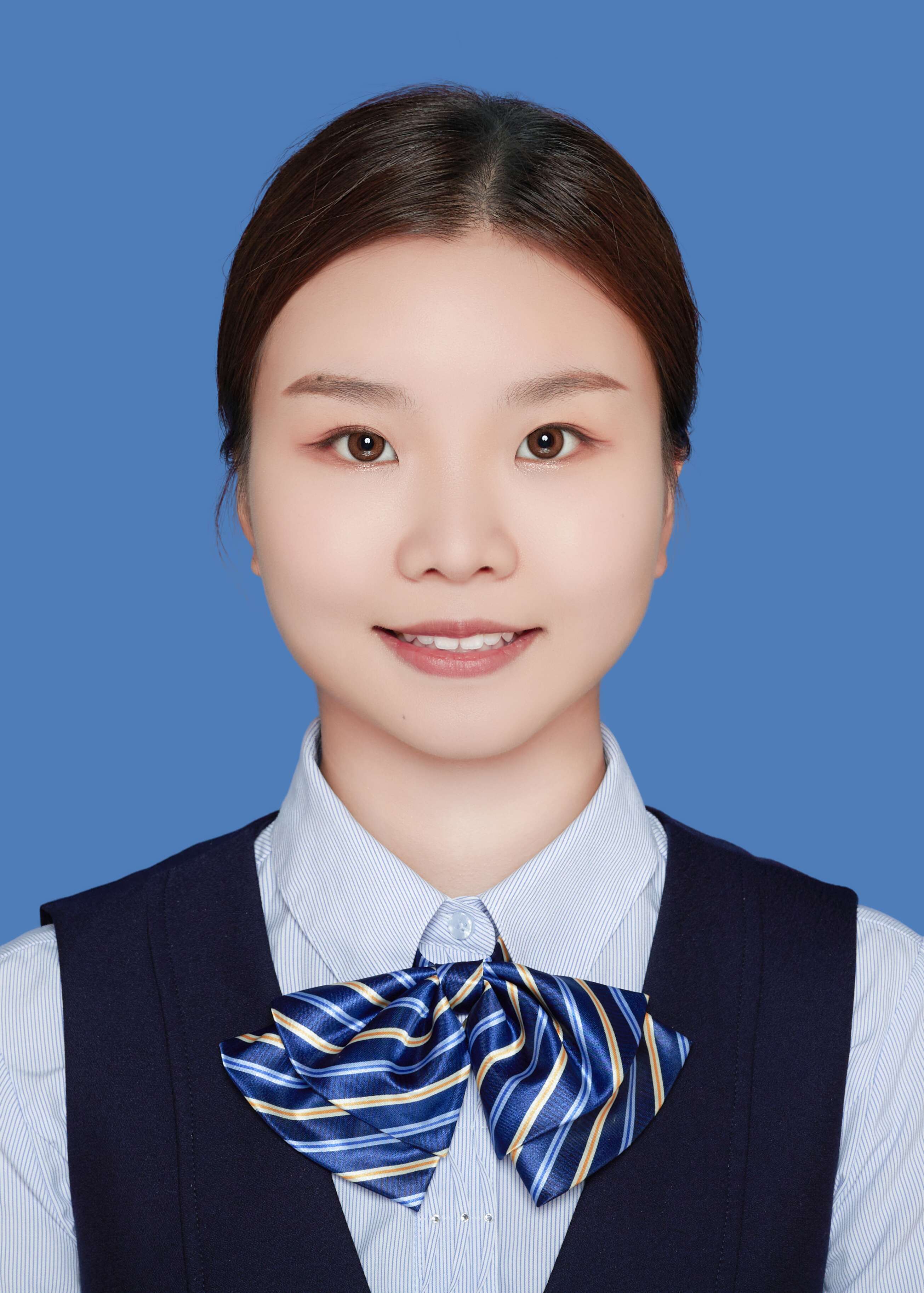 李逸娜